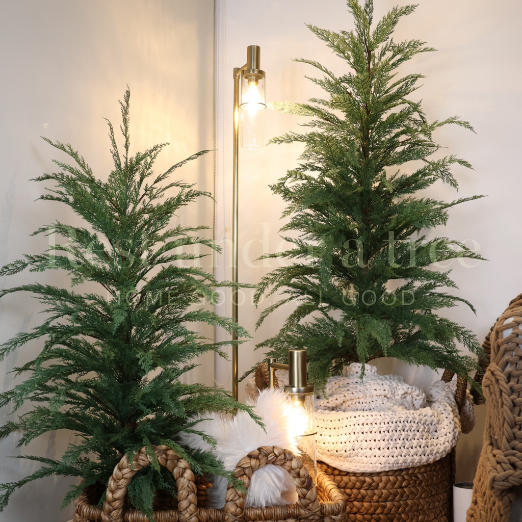 Árbol de Navidad 2025 Cypress Luxury – Árbol artificial elegante y realista