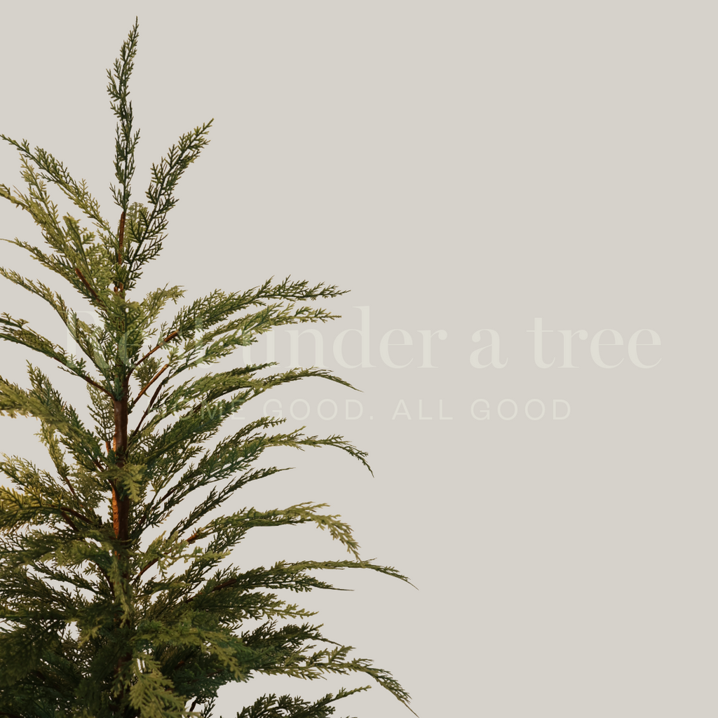 Árbol de Navidad 2025 Cypress Luxury – Árbol artificial elegante y realista