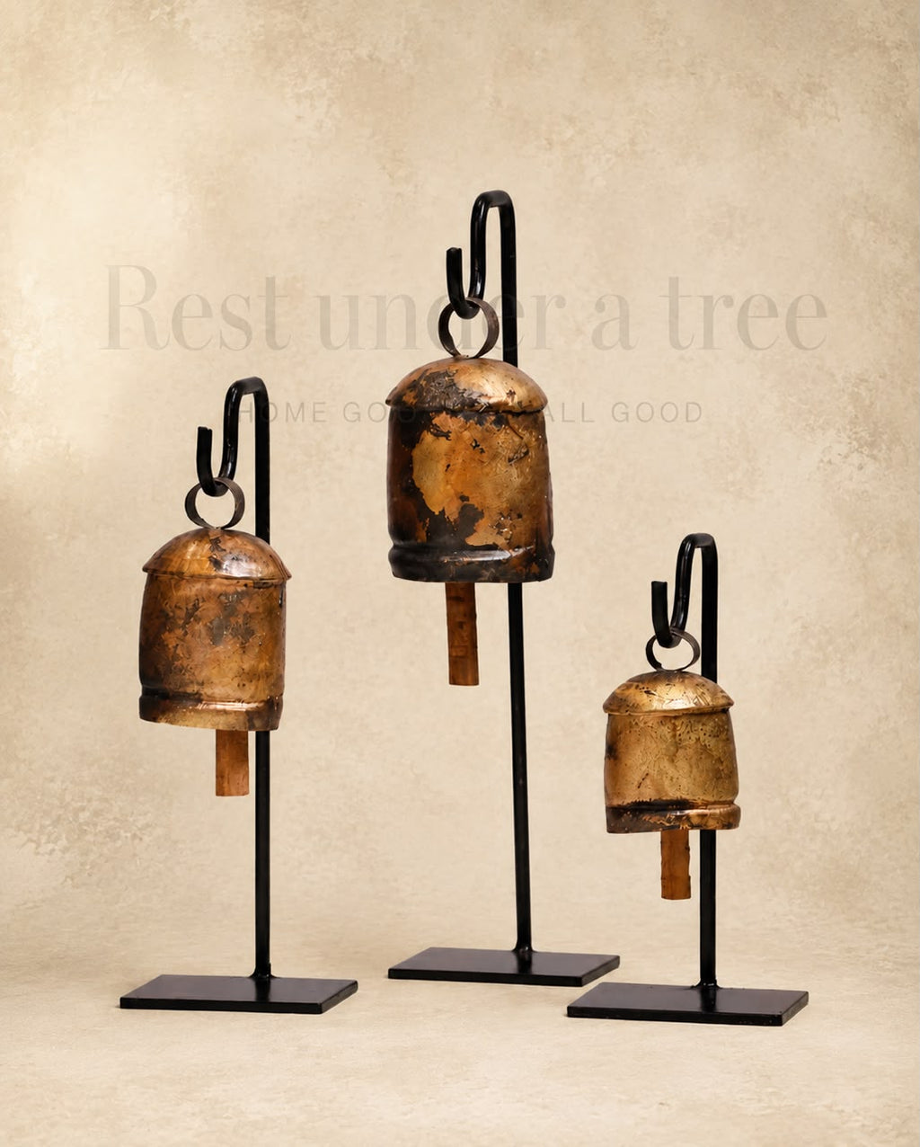 Set de 3 Campanas de Metal Avejentado – Dorado Bronce