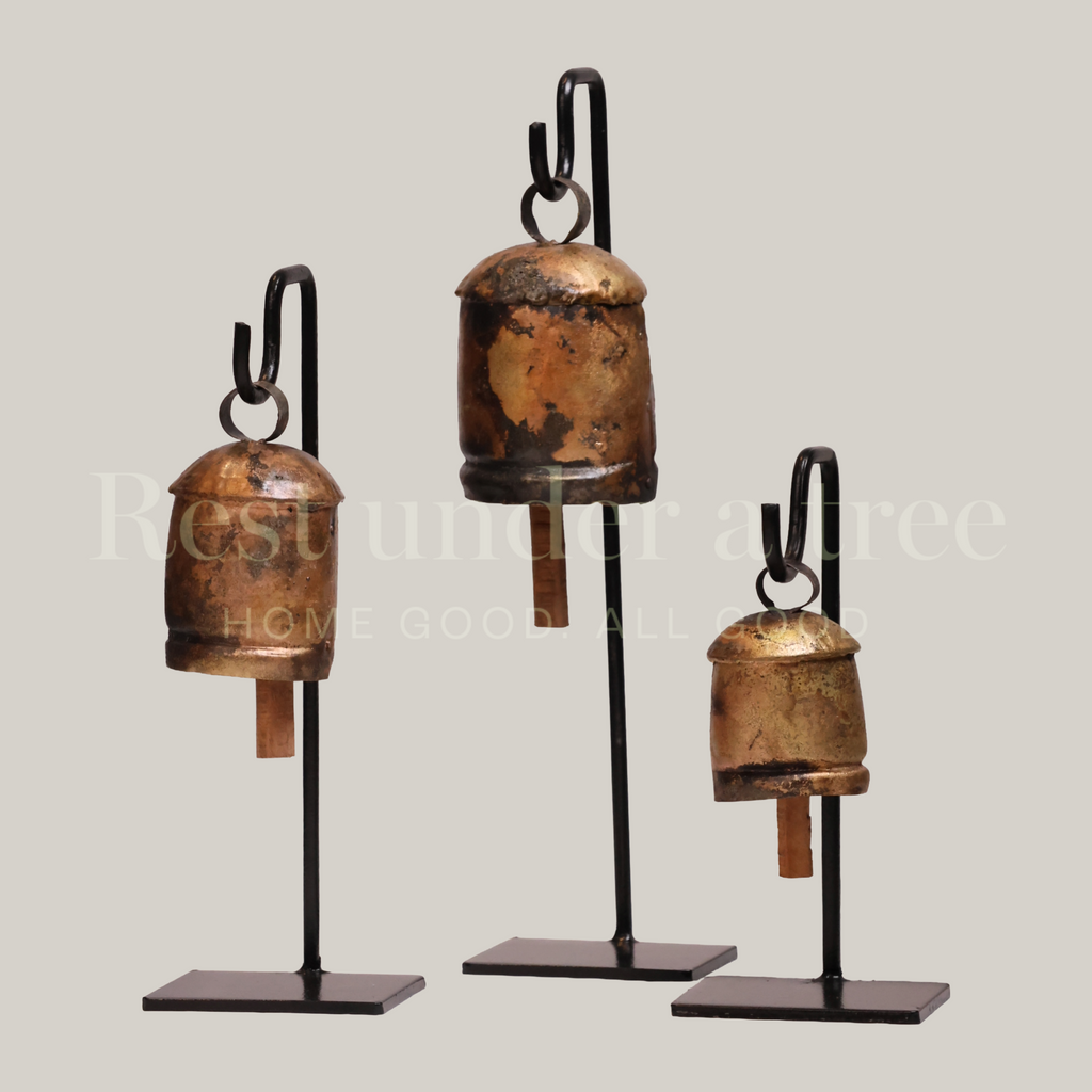 Set de 3 Campanas de Metal Avejentado R.U.T. – Dorado Bronce