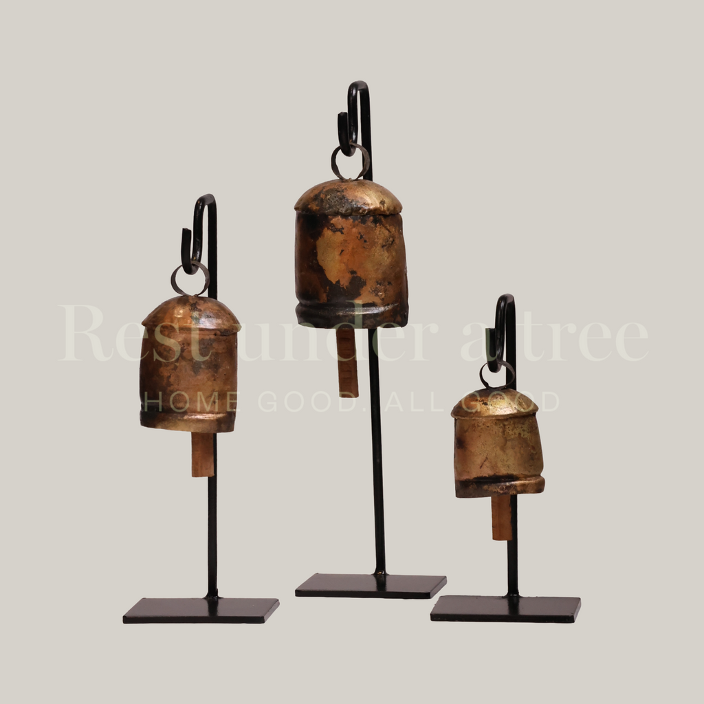 Set de 3 Campanas de Metal Avejentado R.U.T. – Dorado Bronce