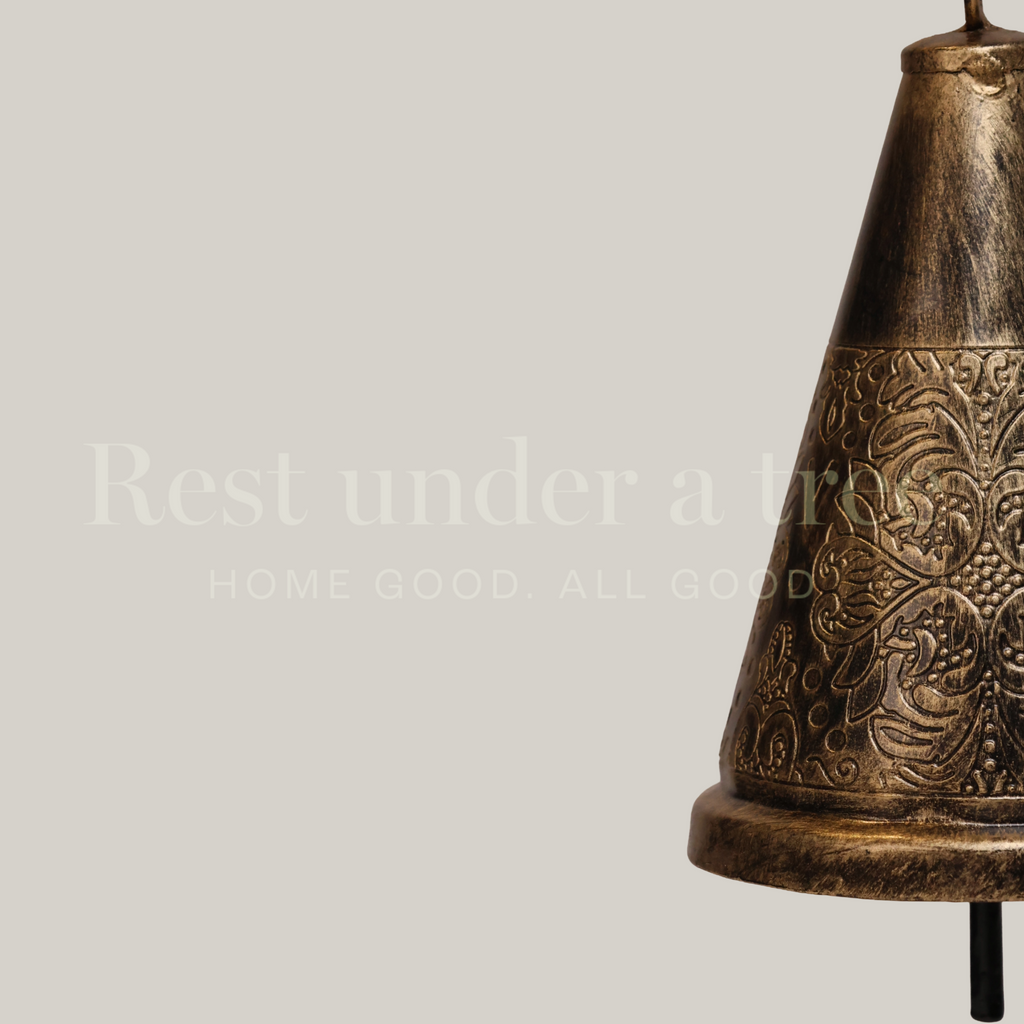 Campana de Bronce Grabada – 23 cm