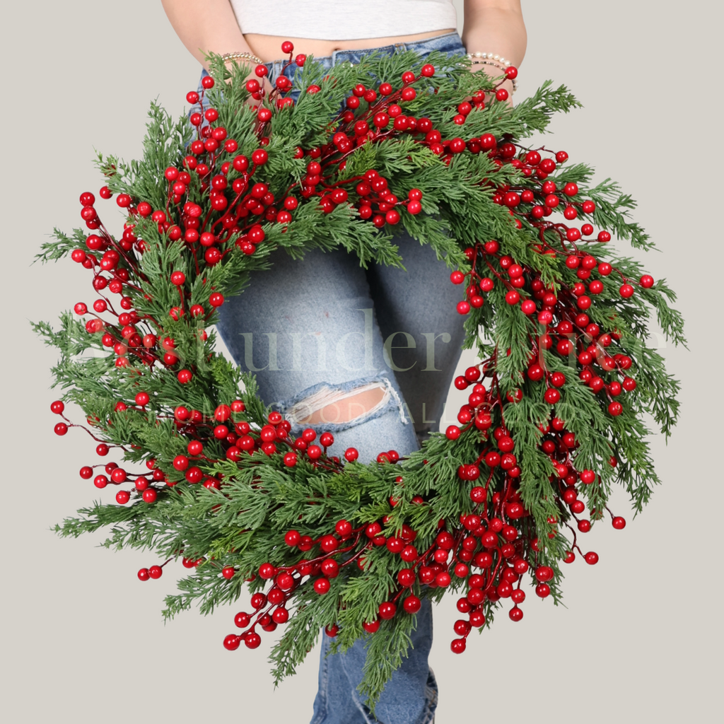 Corona de Berries Rojas R.U.T. 65CM – Calidez y Tradición