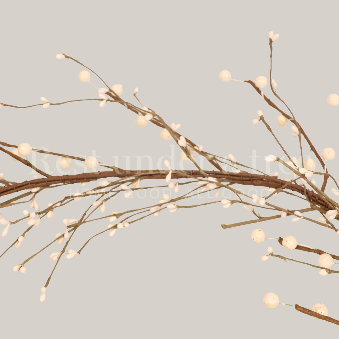 Guirnalda Invernal Blanca con Ramas y Tallo Café R.U.T. – 180CM