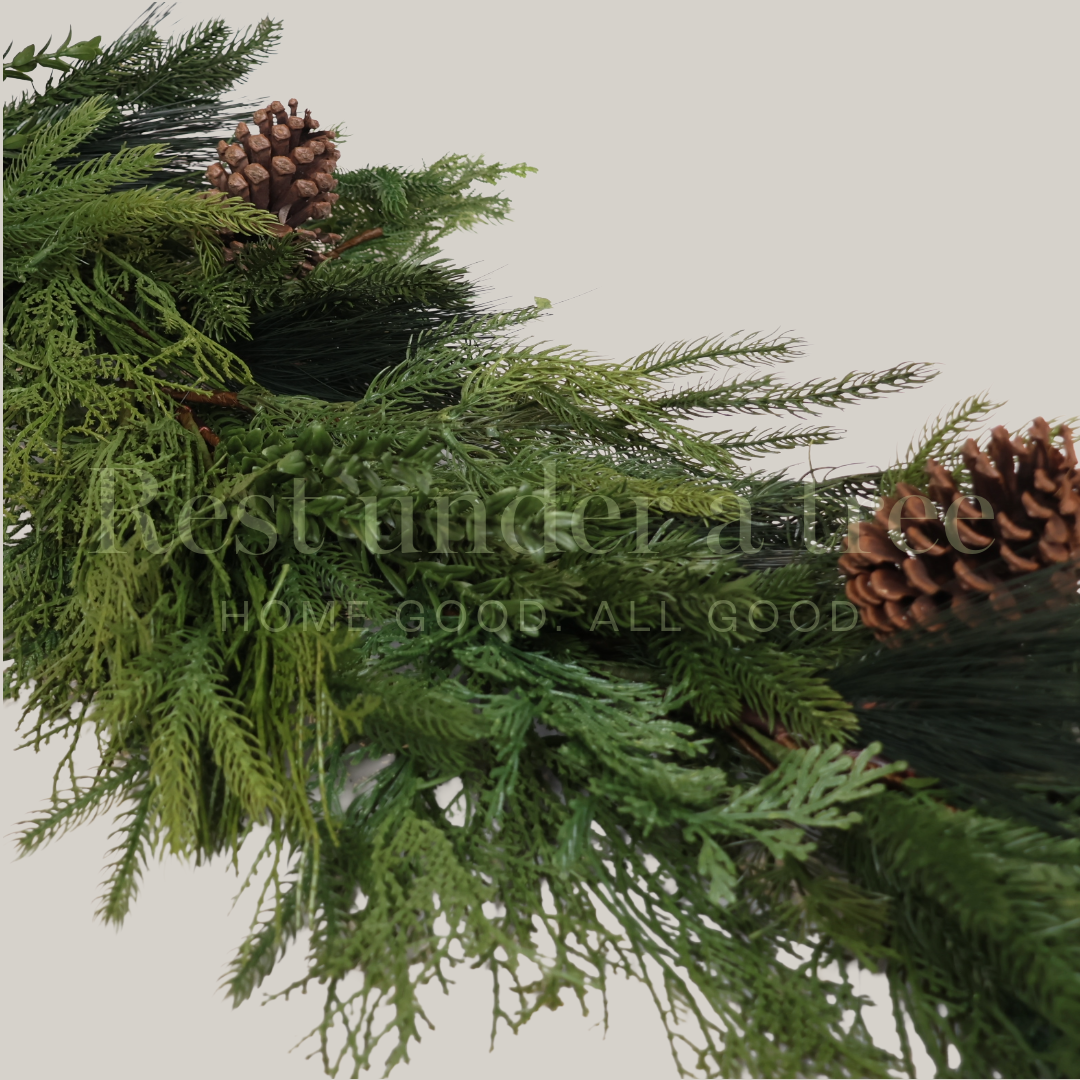 Guirnalda R.U.T. PIÑAS – 220 cm