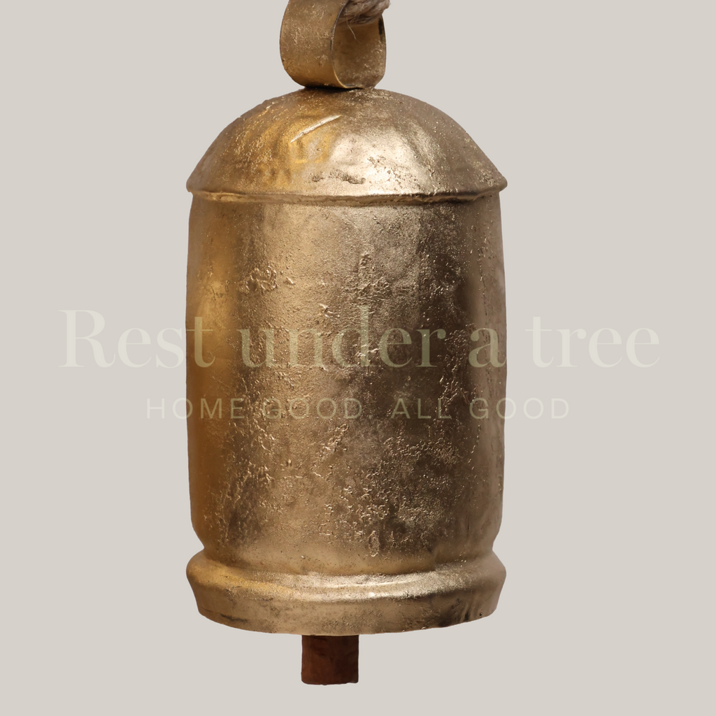 Set de 3 Campanas Doradas R.U.T. – Tradición y Luz