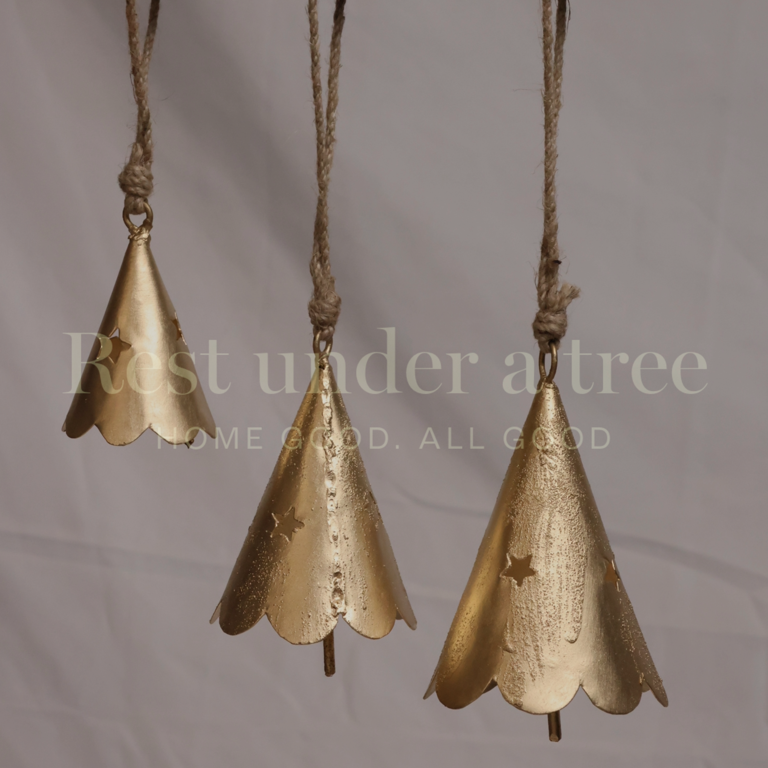 Set de 3 Campanas Doradas R.U.T. – Corte Estrella